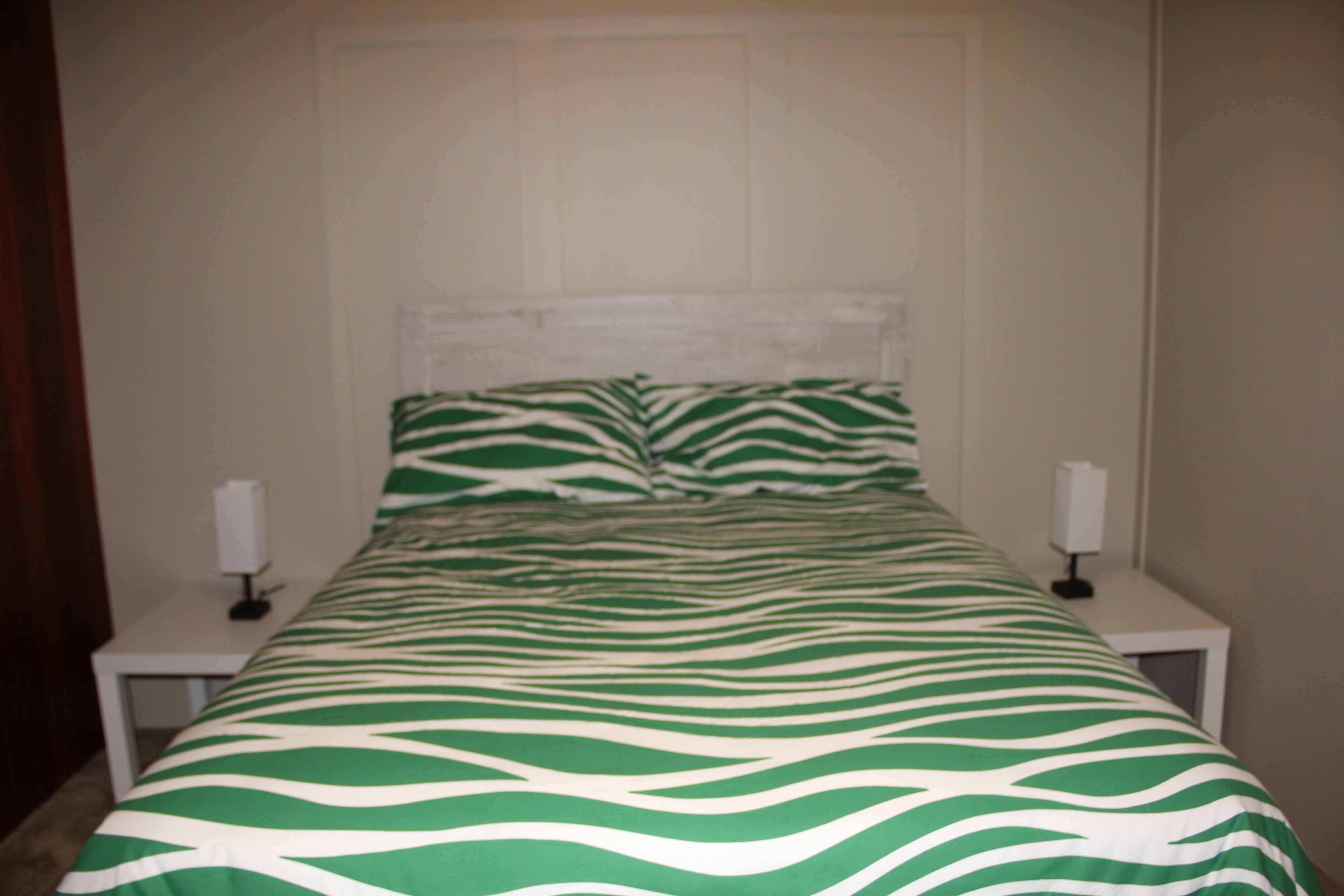 Private Room 5 for Rent in Burquitlam with High-Speed Internet